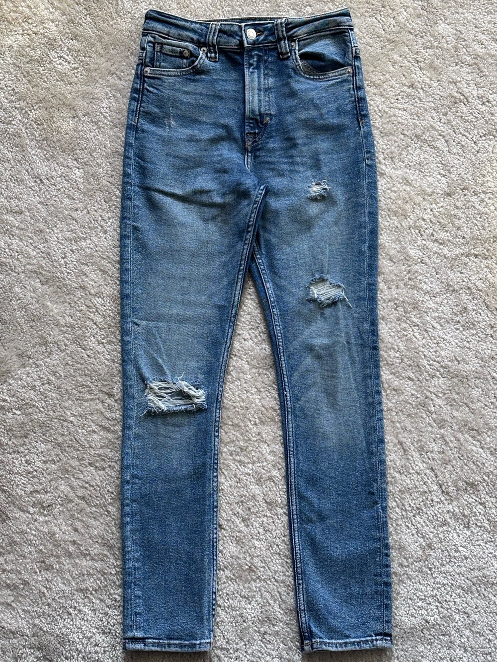 H&M - Ripped Skinny Jeans